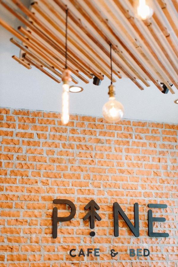 Pine Cafe'&Bed Phra Nakhon Si Ayutthaya Exterior foto